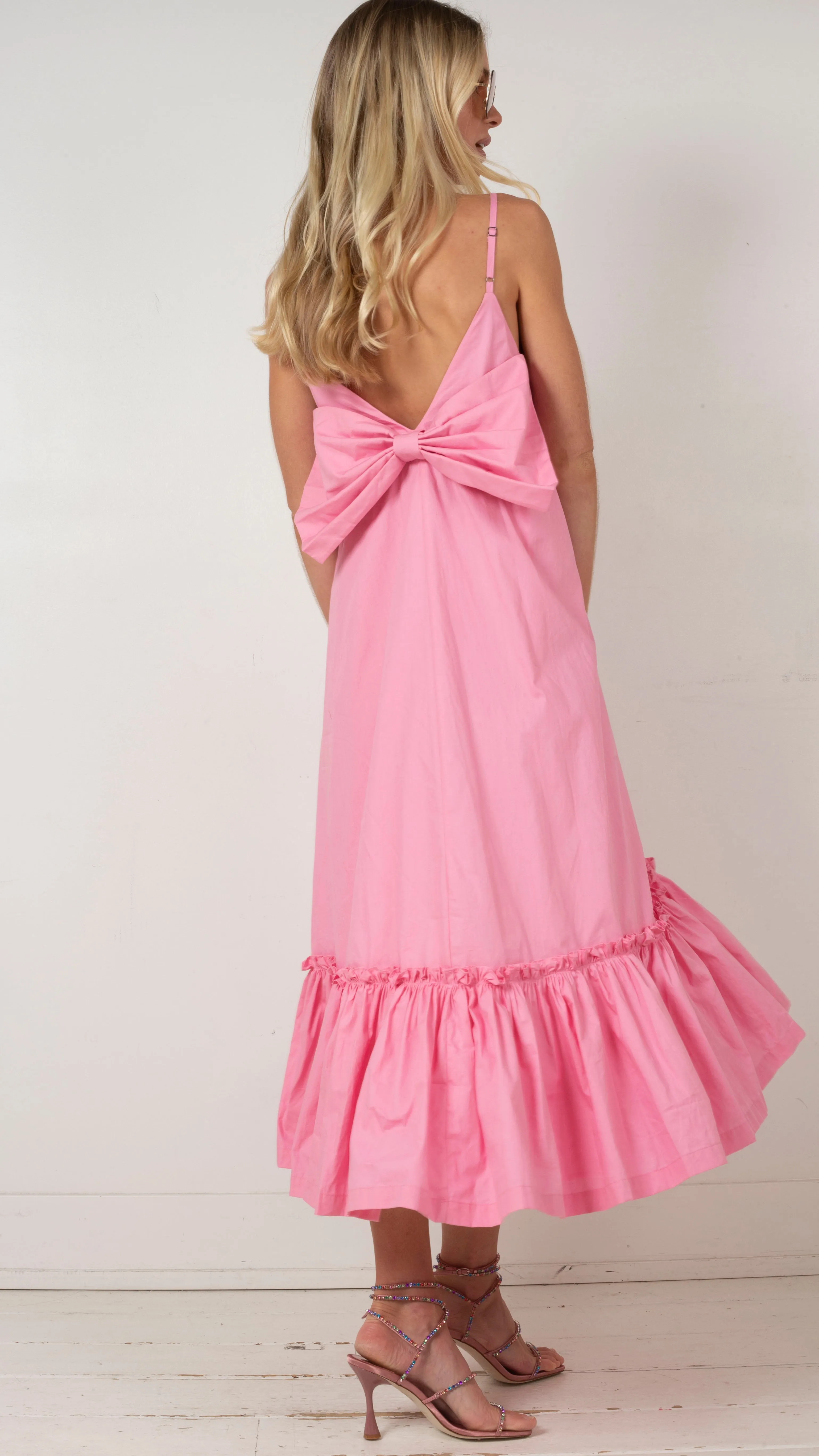 Carrie Giant Bow Back Midi - Pink