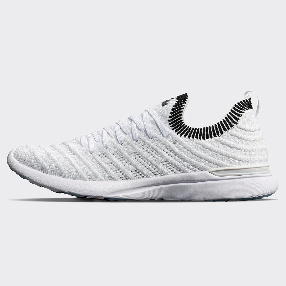 Women's TechLoom Wave White / Black / Ribbed